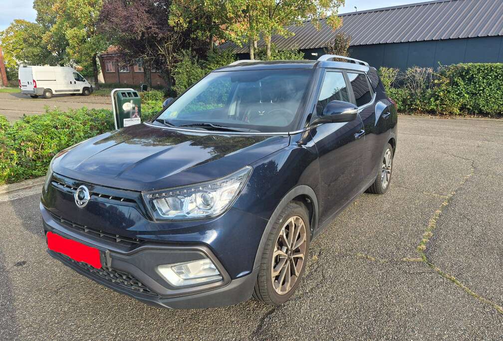 SsangYong XLV 1.6 e-XDi 2WD Crystal