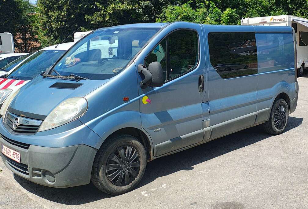 Opel 2.5 CDTi L2H1 Hayon/Arklep