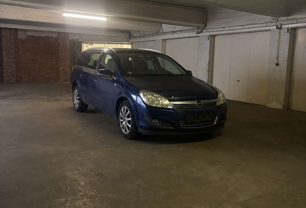 Opel  Opel Astra break full, option, prêt à immatricul