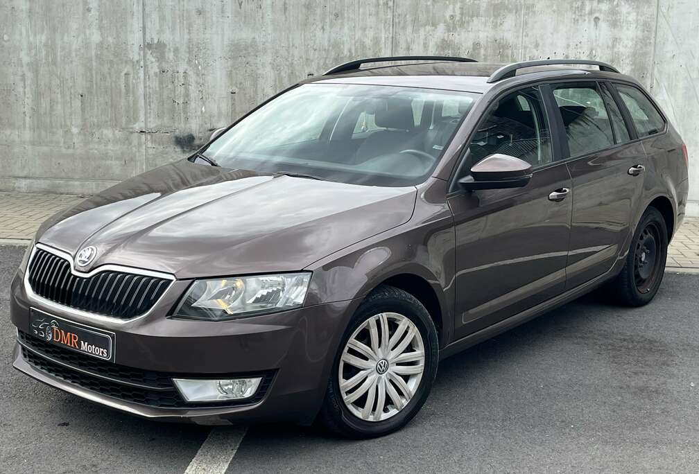 Skoda Octavia SW 1.6 TDi DSG/NAVI/AIRCO