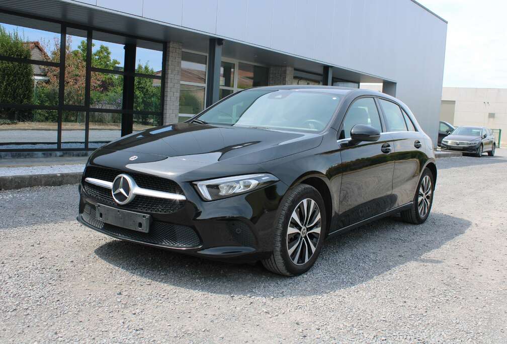 Mercedes-Benz E HYBRIDE BUSINESS HALF LEDER CAMERA NAVI LED