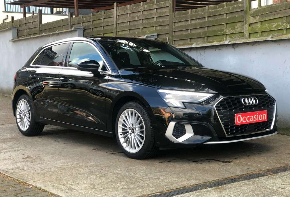 Audi 35 TFSI Sport Edition LED, Navi, Carplay, Camera