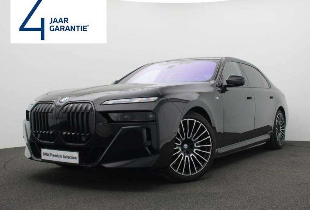 BMW M SPORT - SKY LOUNGE - FULL