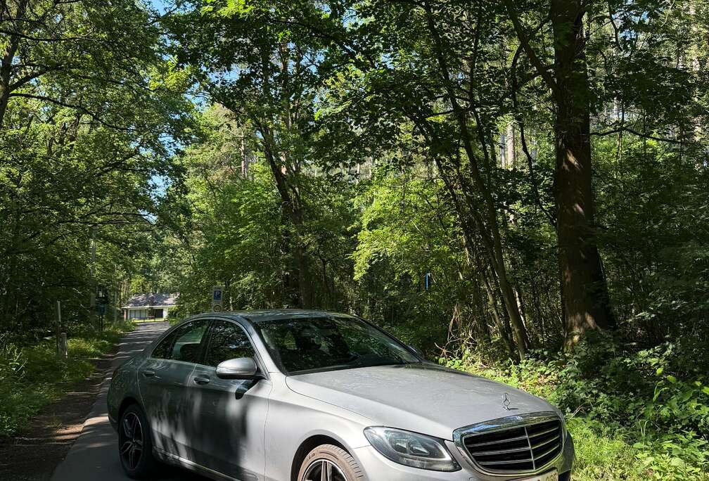 Mercedes-Benz (BlueTEC) d Exclusive