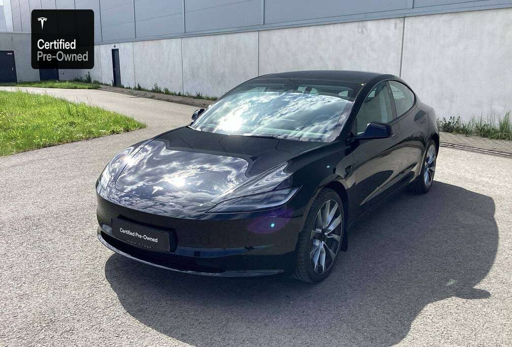 Tesla Long Range AWD/Certified Pre owned