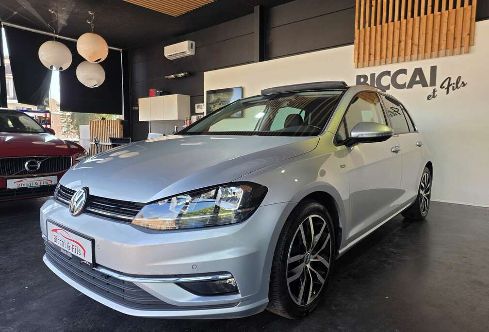 Volkswagen Golf 1.0 TSI Join OPF //Toit Pano Ouvrant//Camera/