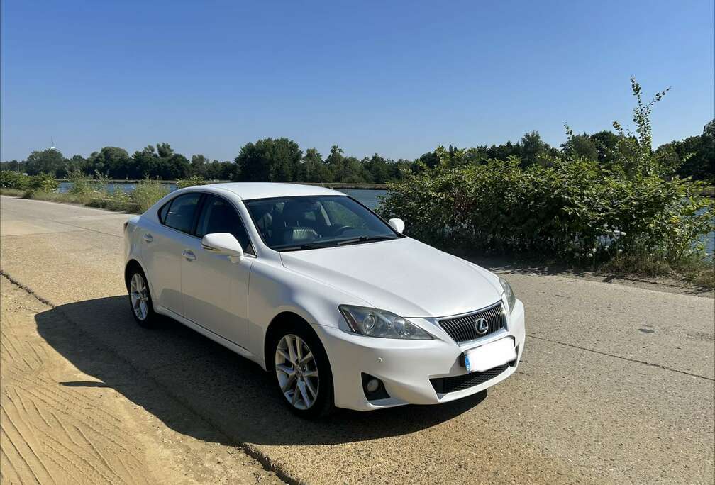 Lexus 220 2.2 D4D D-CAT Business