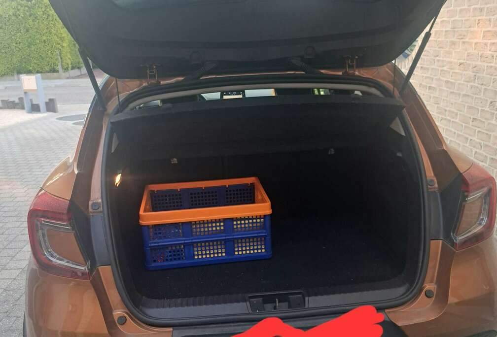 Renault captur intens e-tech plug-in h itammhh 6up