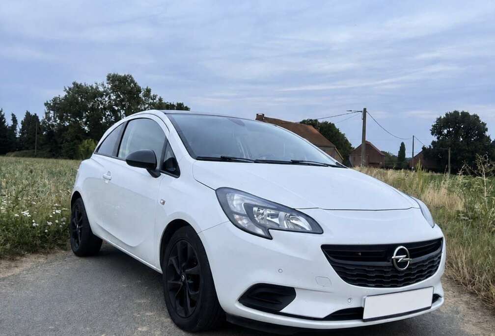 Opel 1.2i Black Edition
