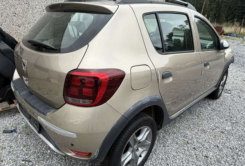 Dacia Stepway 0.9 TCe Plus