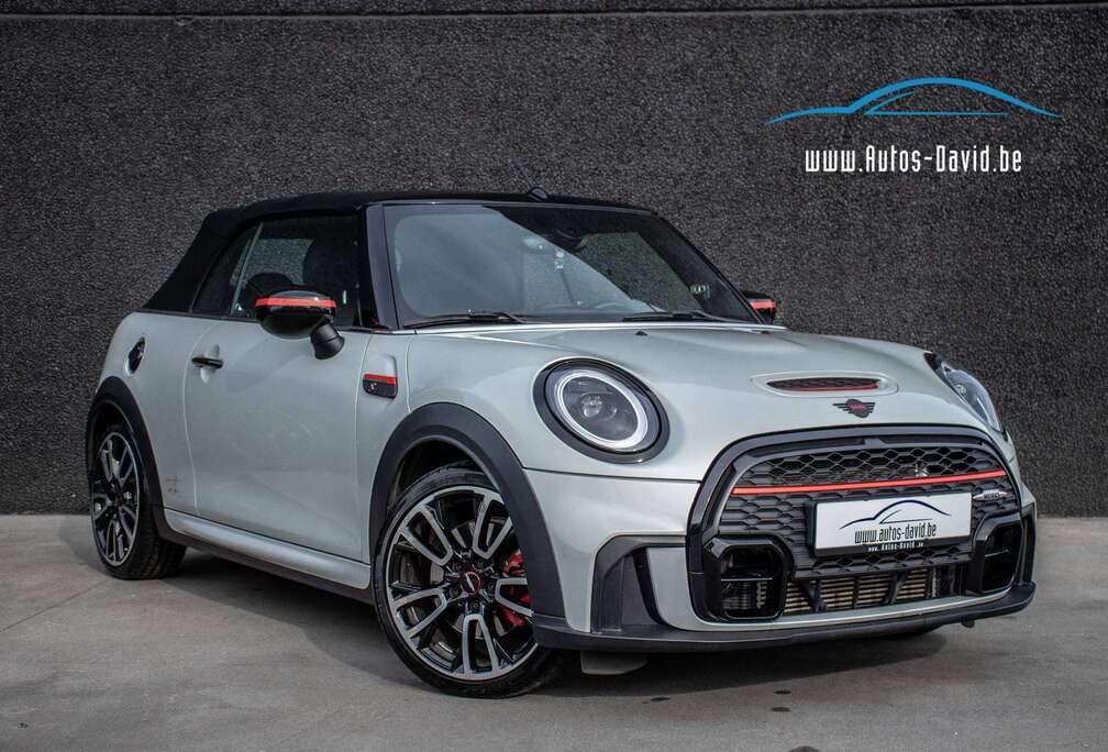 MINI Cooper S Cabrio JCW 2.0 Turbo Aut. / HISTORIEK / APPLE CARPLAY / AIRCO / CRUISECONTROL / PARKEERSENSOREN / ISOFIX