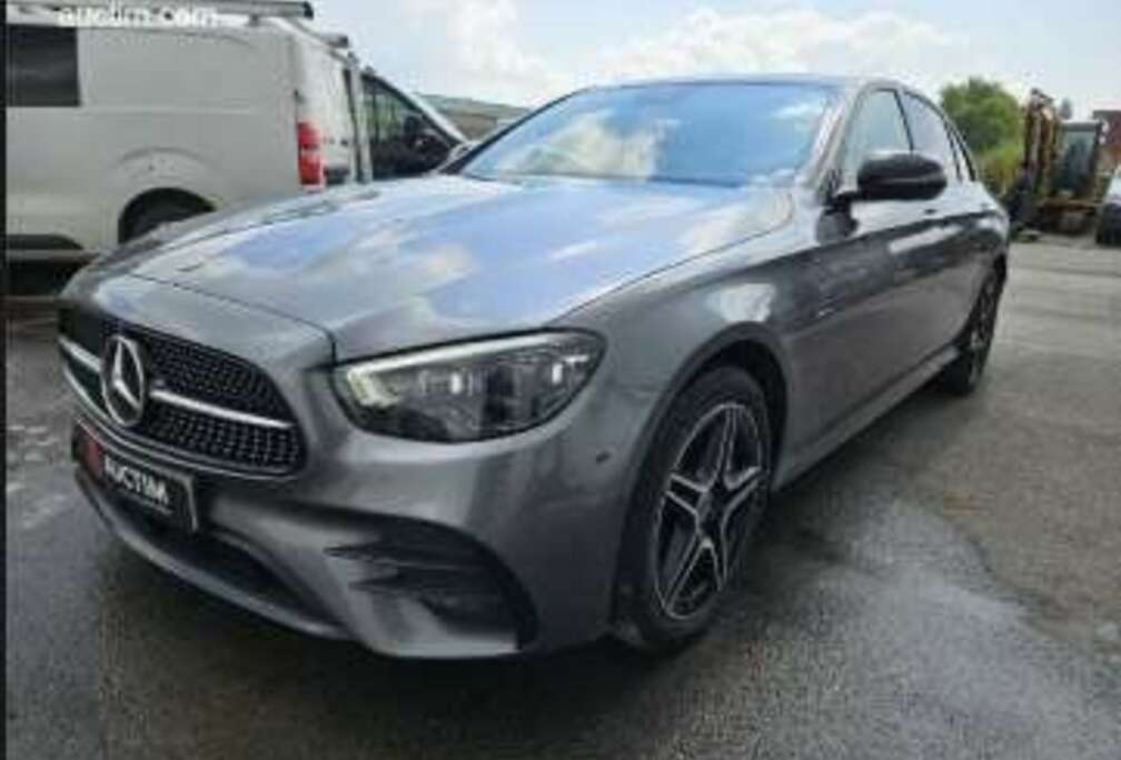 Mercedes-Benz de 9G-TRONIC AMG Line