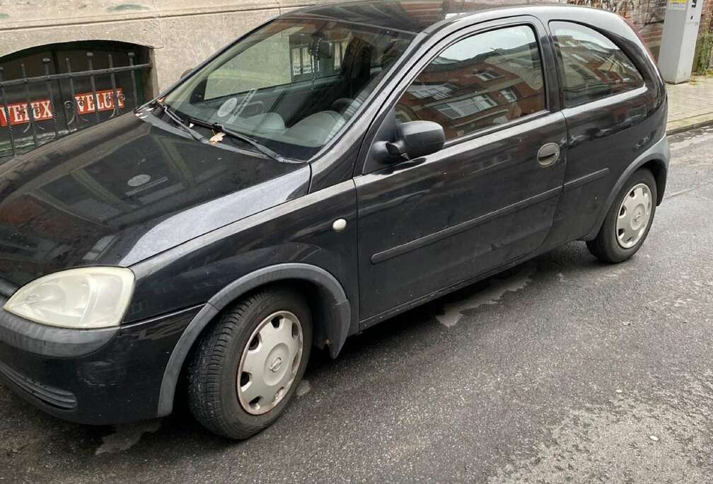 Opel 1.2L 2002 essence