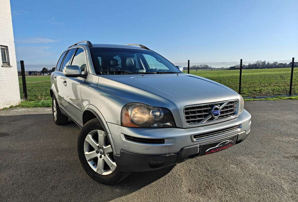 Volvo XC90 2.4 D3 2WD - EURO 5 - AUTOMAAT - 7 plaatsen/places