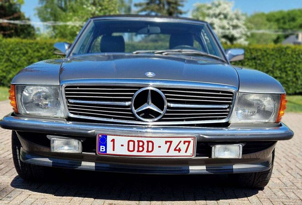 Mercedes-Benz SL