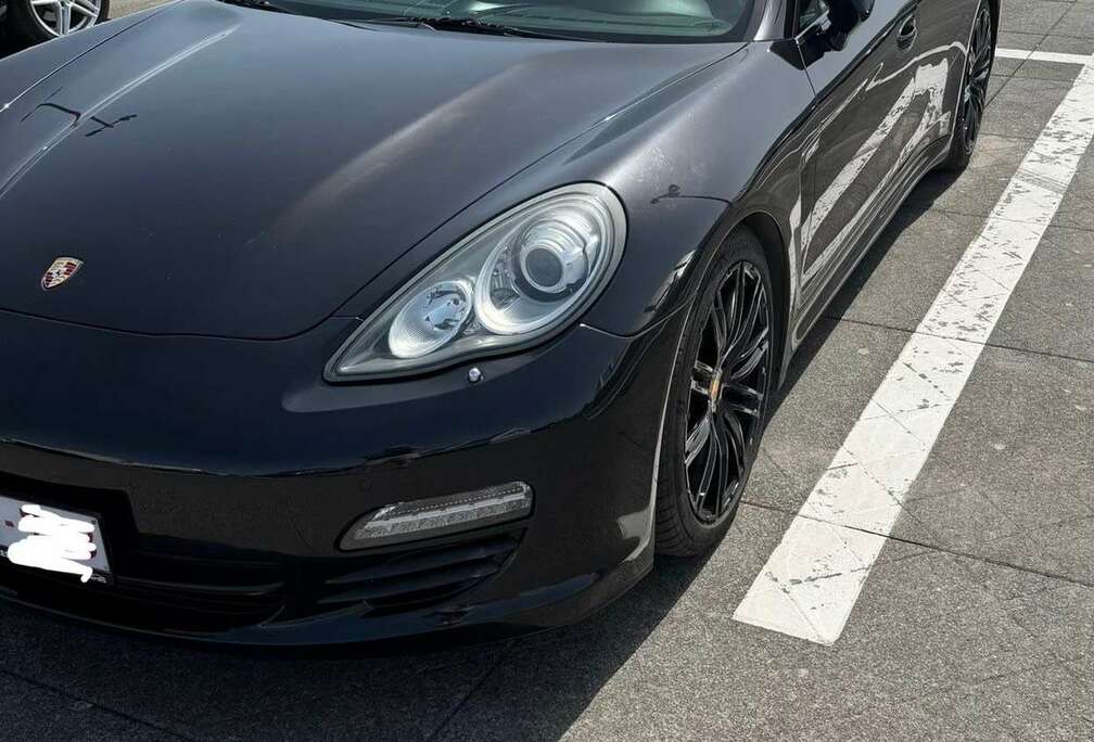 Porsche Panamera 3.0 D V6 DPF Tiptronic