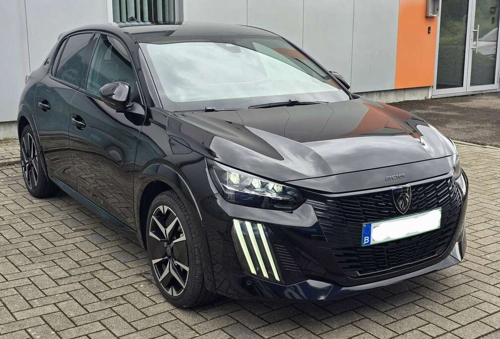 Peugeot GT 1.2 Hybrid e-DCS6 Automaat 8198km vele opties