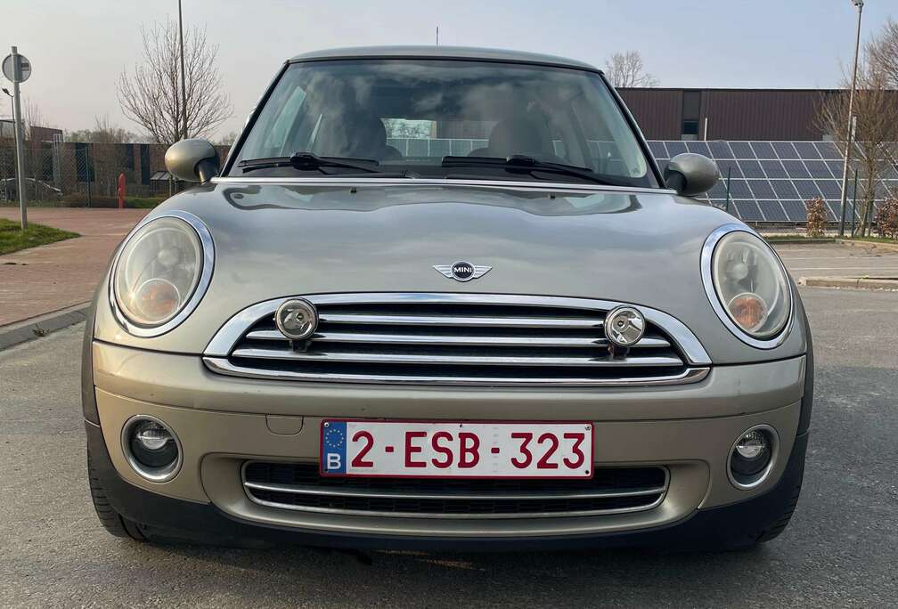 MINI Hatch 1.4i - 95 One