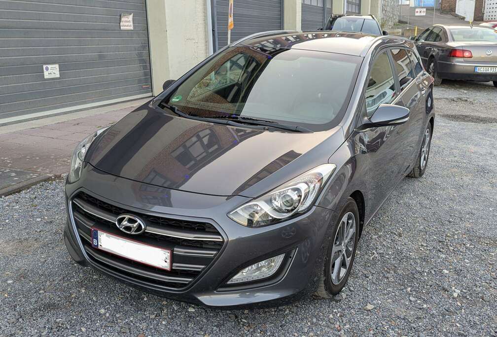 Hyundai i30 SW 1.4i Go ISG