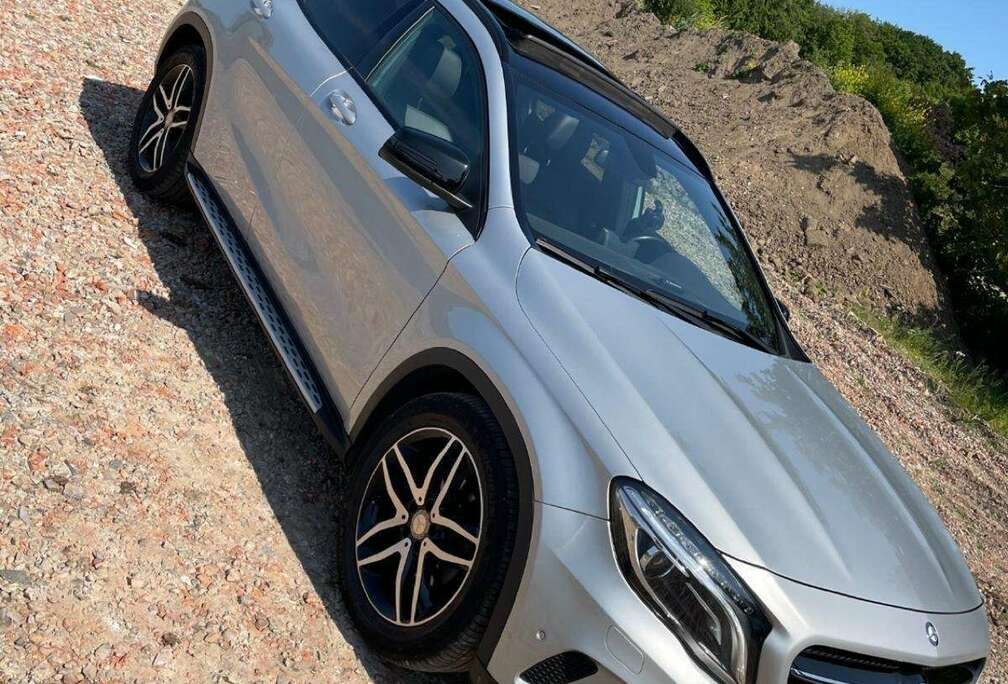 Mercedes-Benz GLA 200 (CDI) d 4Matic 7G-DCT StreetStyle