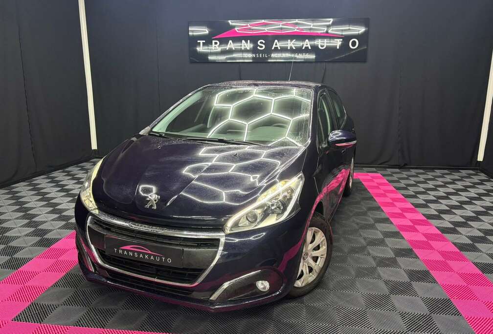 Peugeot 208 1.2i PureTech Access/GARANTIE 12 MOIS