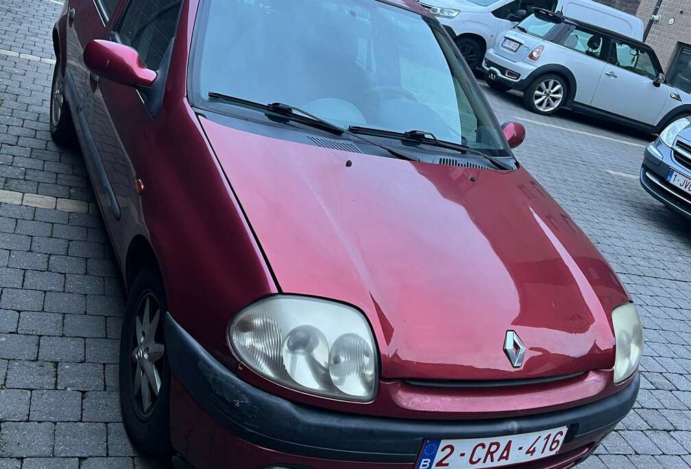 Renault 1.2i On Stage