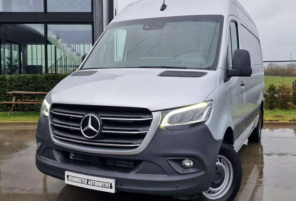 Mercedes-Benz 317 2.0 CDI L2H2TrekhaakCameraCarplayNavi