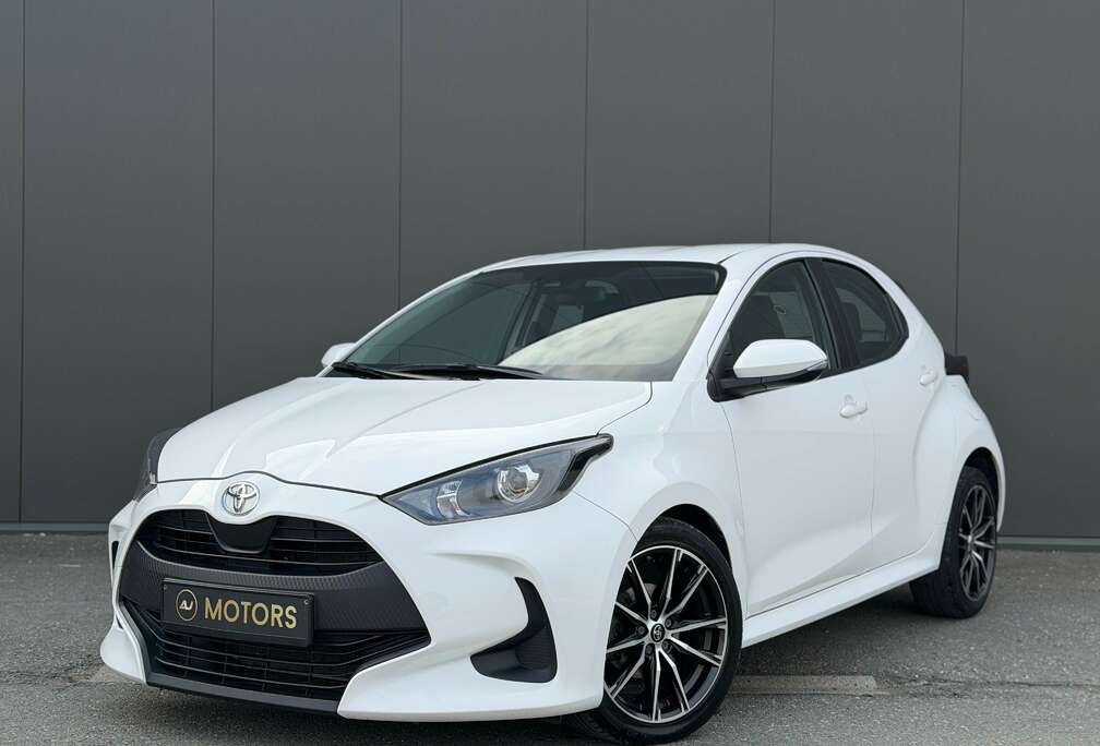 Toyota 1.5i Dual VVT-iE 125cv - Dynamic - Caméra