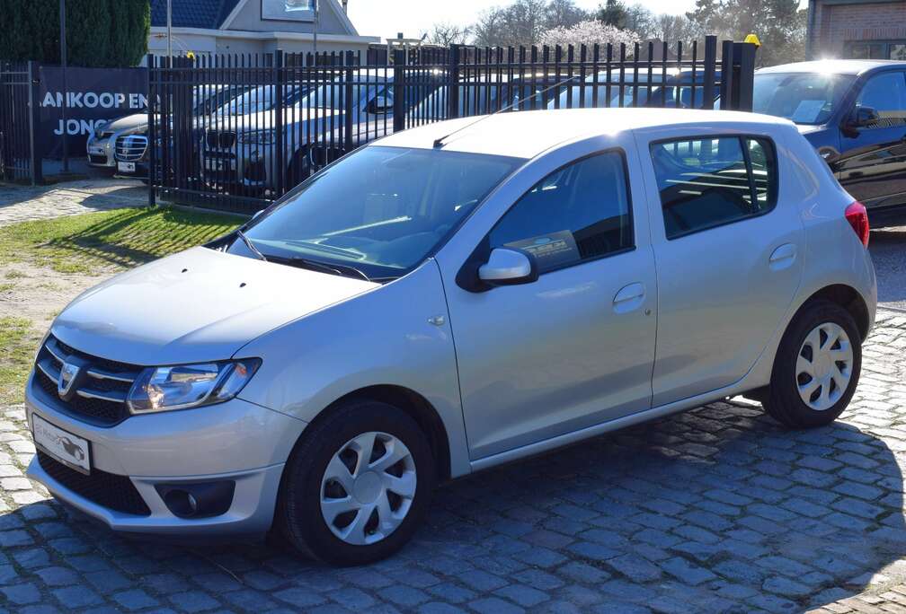 Dacia 0.9TCe/GPS/1st Owner/HISTORY/GARANTIE