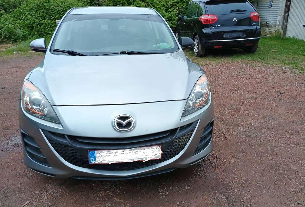 Mazda 3 Highline sedan