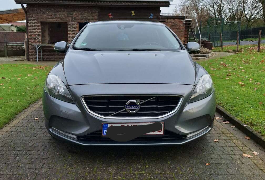 Volvo 2.0 D2 Summum