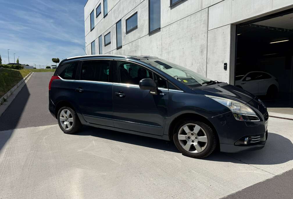 Peugeot 5008 1.6 HDi Style