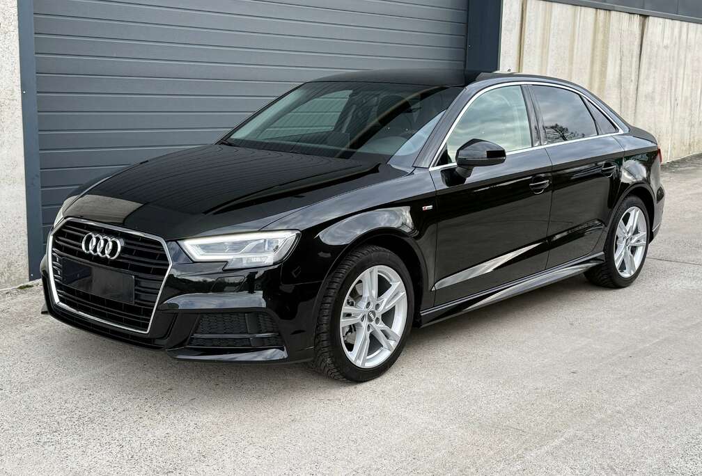 Audi A3 1.6 TDi S-LINE  1 Prop  *78000km*