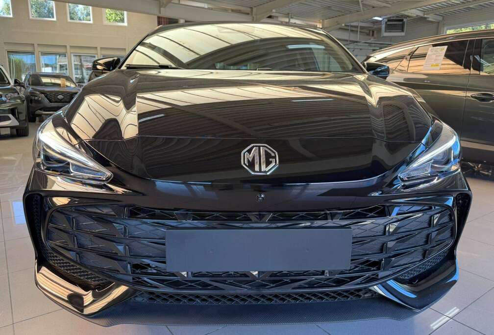 MG Hybrid+ AUTOMAAT LUXURY 194PK - NIEUW