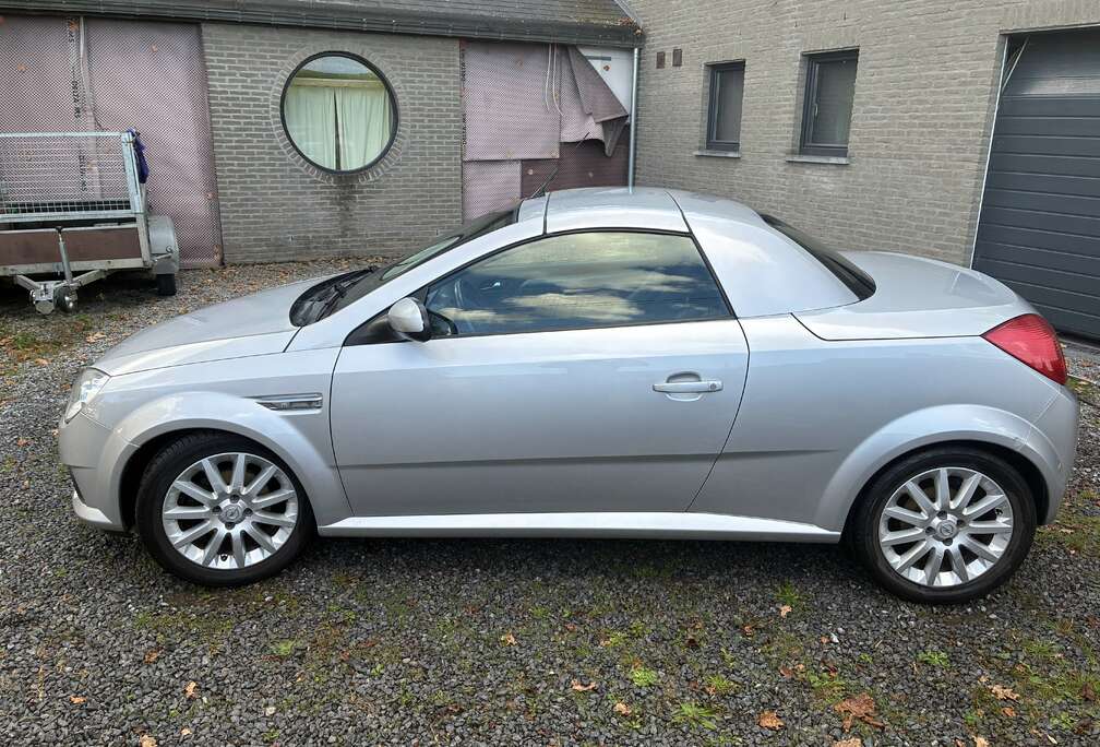 Opel Twintop 1.4i XEP 16v Sport Easytronic