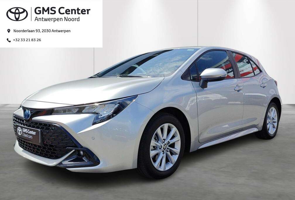 Toyota 1.8 Hybrid Dynamic e-CVT - incl 2 jaar KARE