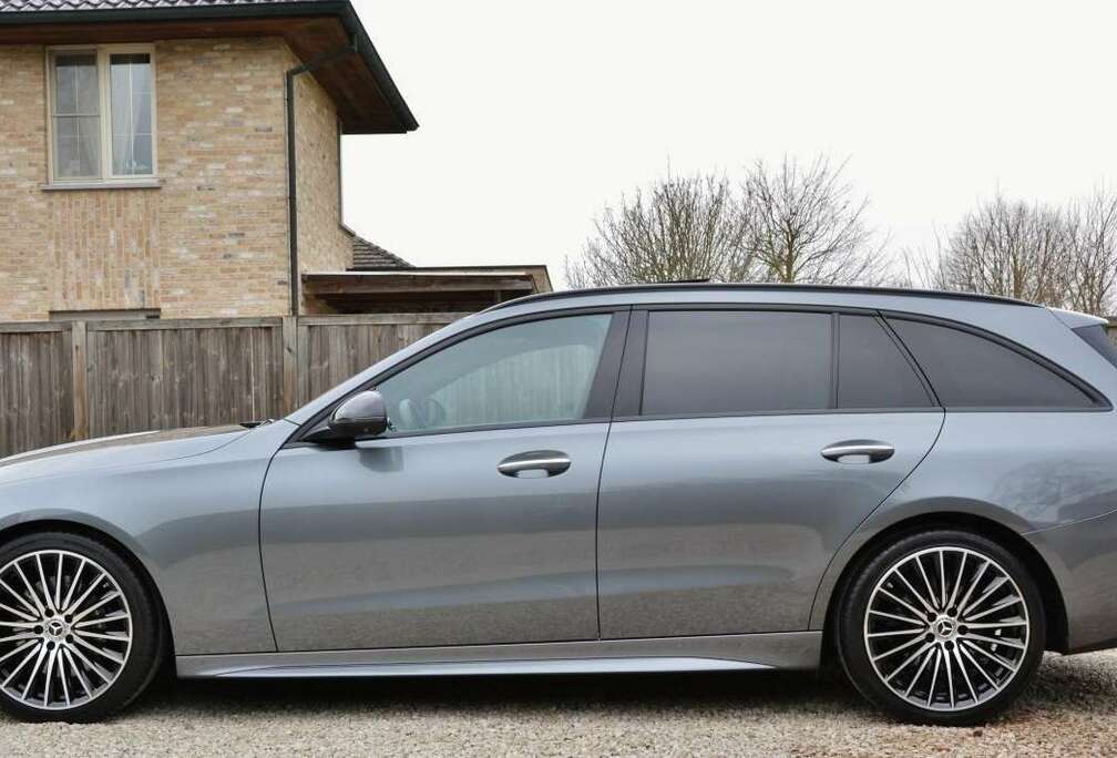 Mercedes-Benz AMG 9G-Tronic\