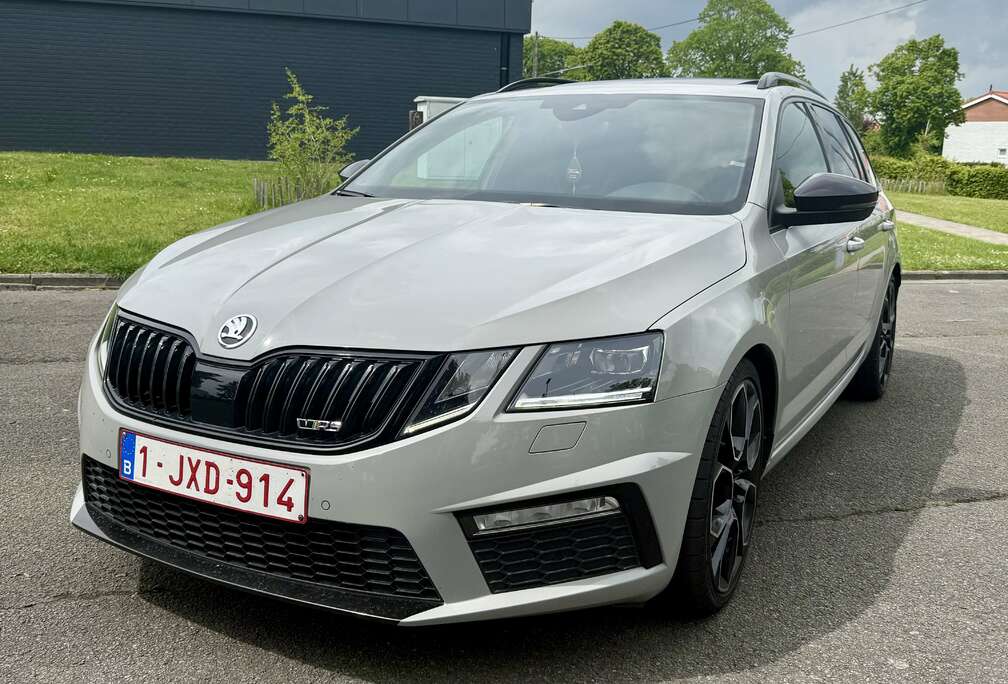 Skoda SW RS 2.0 TFSI RS245 DSG (EU6.2)