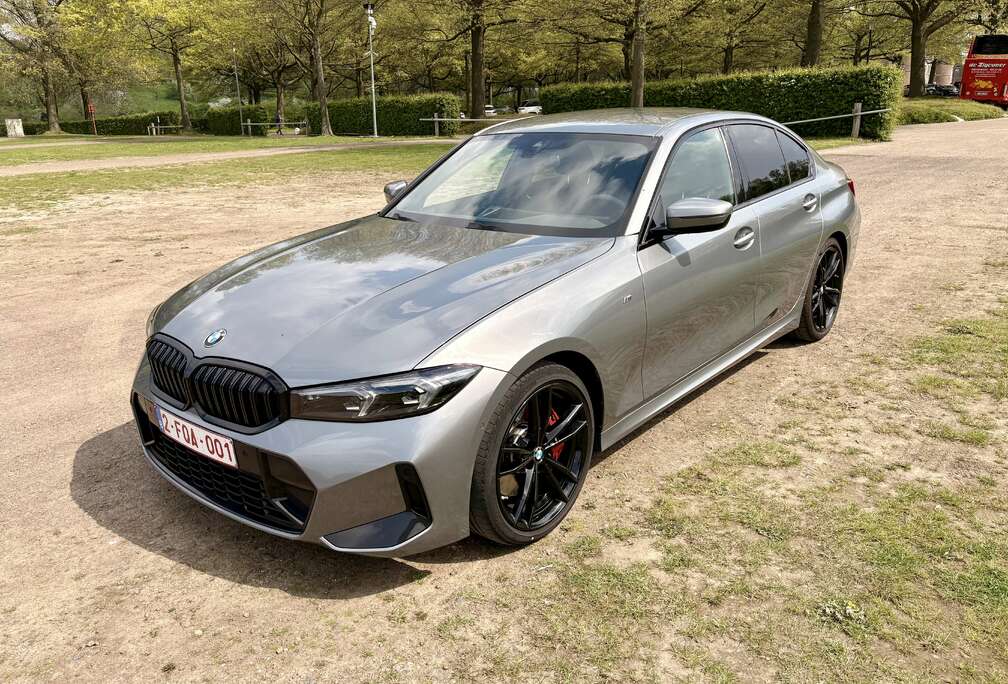 BMW Berline 318iA M-Sport