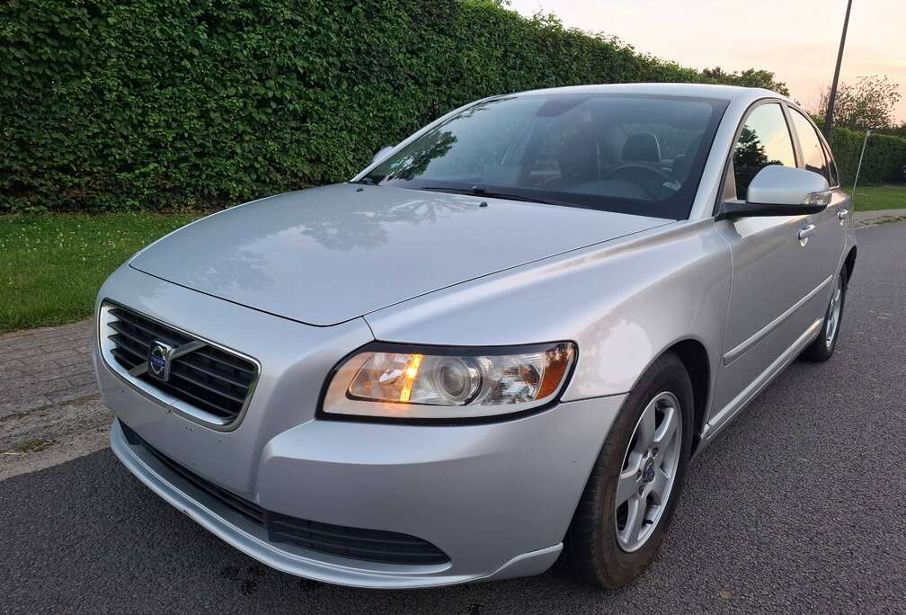 Volvo S40 1.6 D DRIVe Start/Stop Momentum Full Options