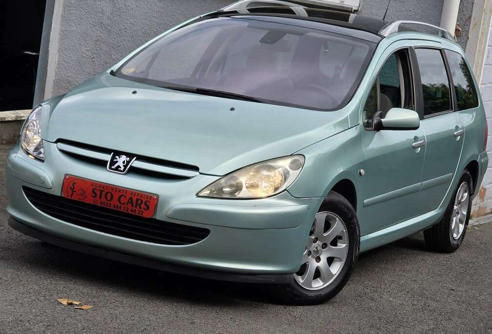 Peugeot 307 SW 1.6i // Boite Auto // Toit pano // Clim //