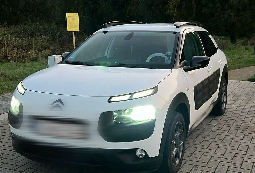 Citroen PureTech 82 Shine 1.2