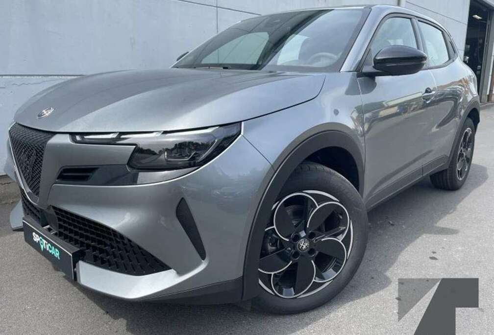 Alfa Romeo Ibrida Hybrid 136 eDCT6