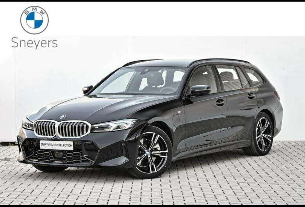 BMW 330e Touring