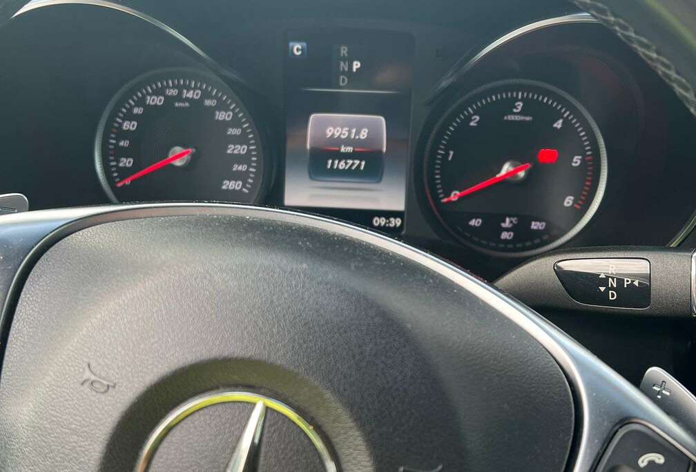 Mercedes-Benz GLC250 4 matic PANODAK // Amg uitvoering // Camera