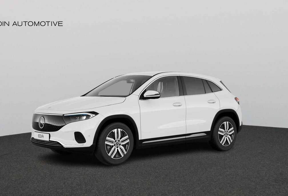 Mercedes-Benz 4MATIC Luxury Line  Trekhaak  Distronic  Smartp