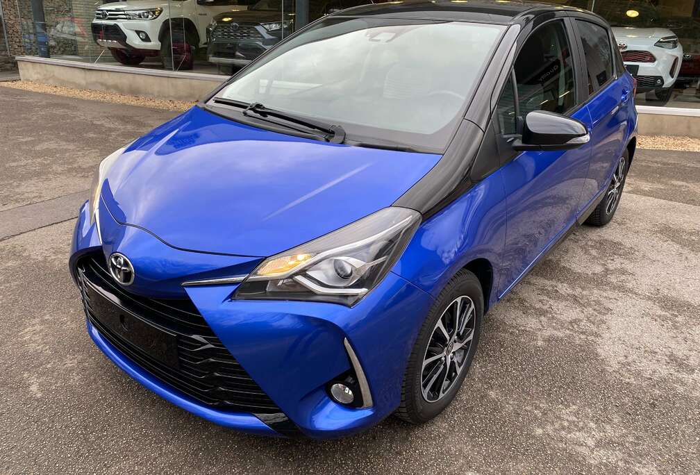 Toyota Yaris 1.0i VVT-i Two-Tone