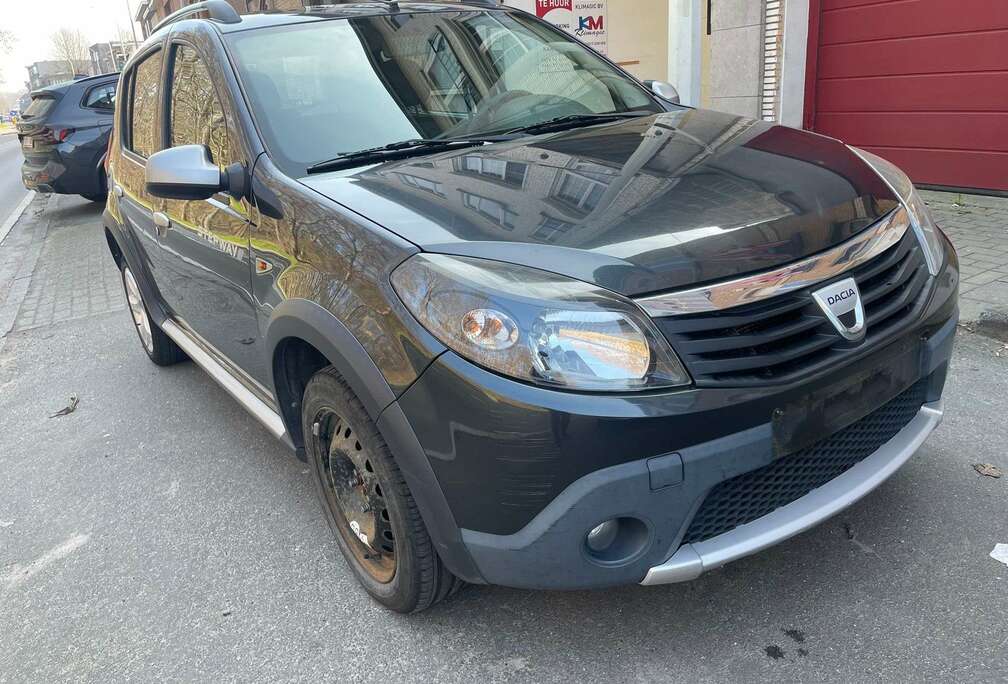 Dacia Stepway 1.6 Benzine 203 000 KM AIRCO 2010