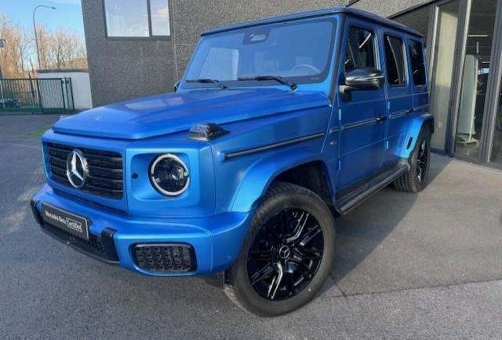 Mercedes-Benz with EQ-Technology \