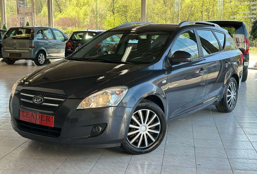 Kia Cee\'d 1.6 Turbo CRDi VGT Executive Pack